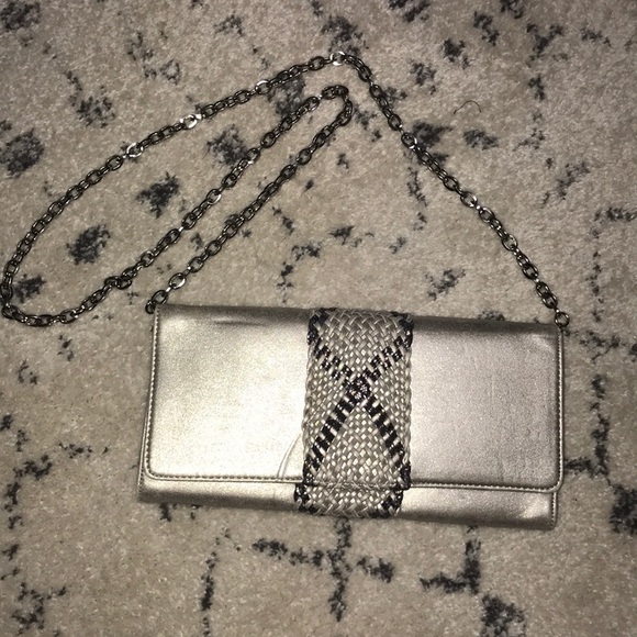 silver clutch